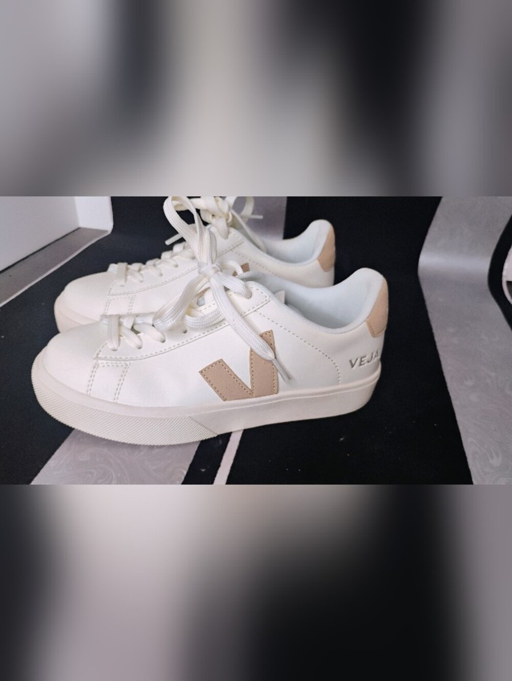 Veja Campo Sneaker Shoes Leather Lace Up U.S. Size 6 Women's